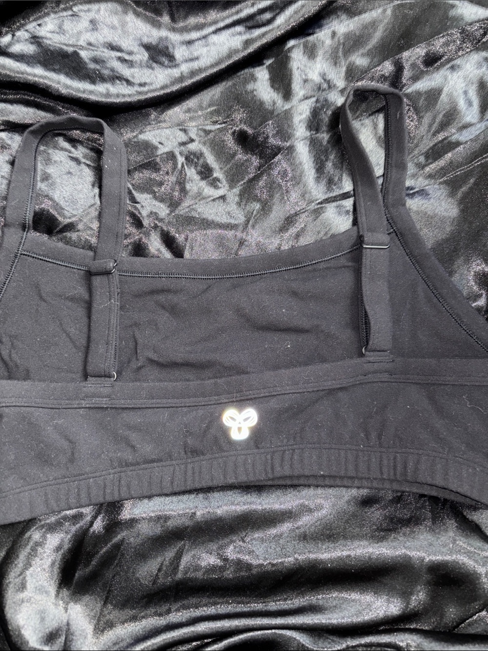 Aritzia Black Adjustable-Strap Sports Bralette with Golden Size L